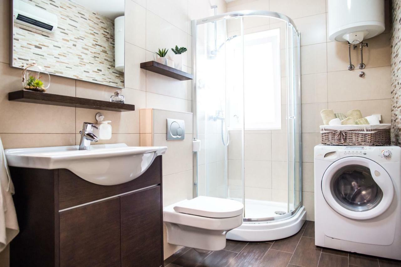 Apartment Spacious Near The Old Town *